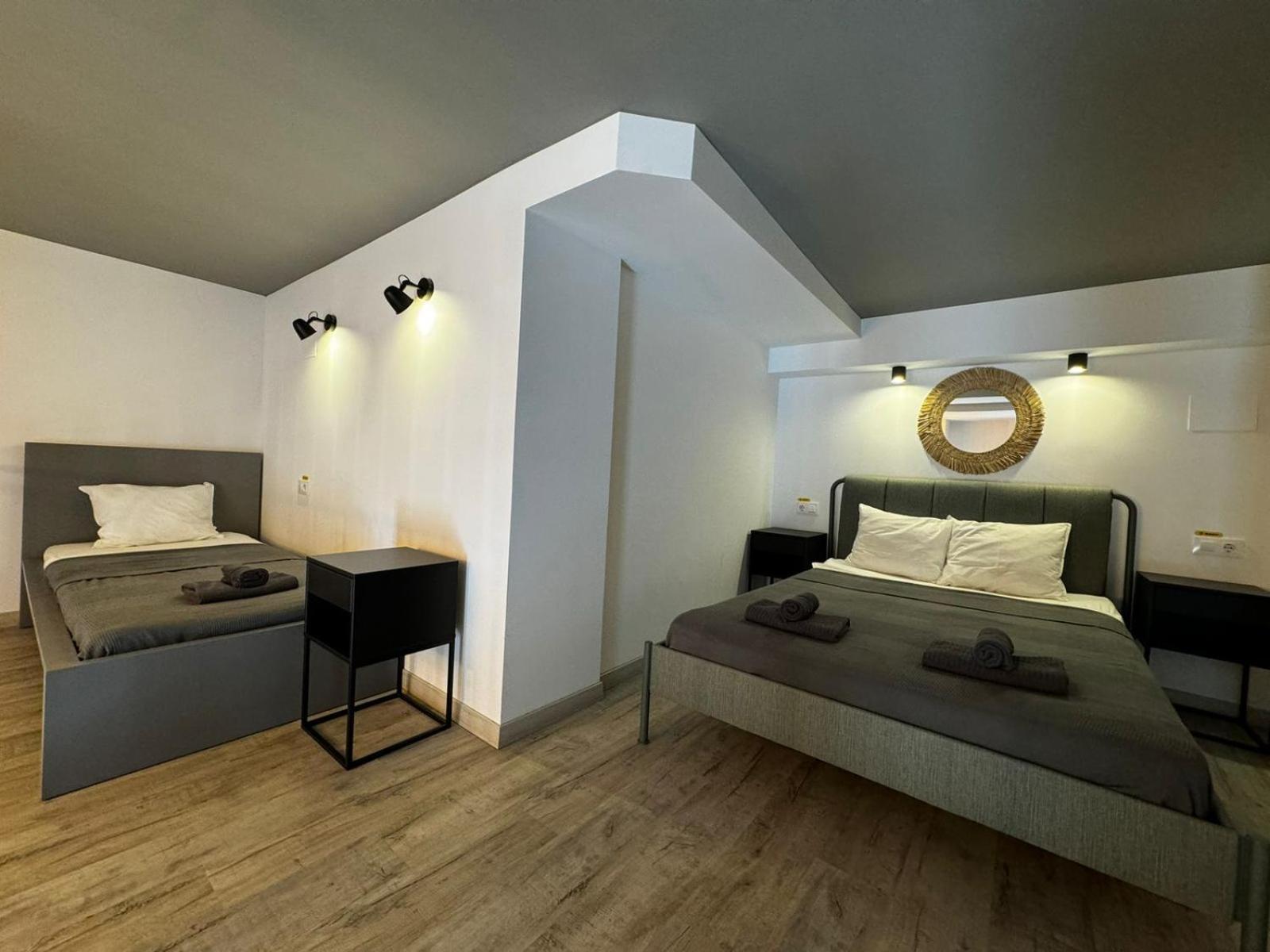 Nou Benicalap Luxury Apart Aparthotel Valencia Exterior photo