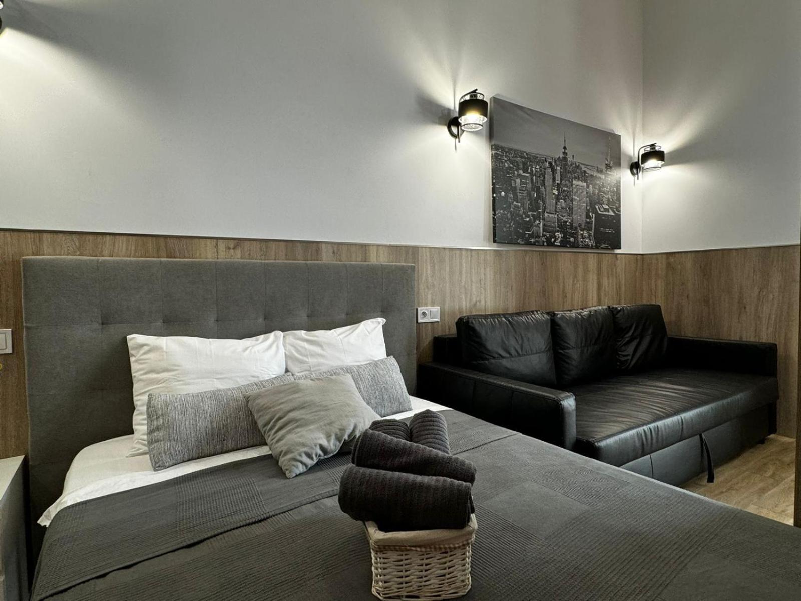 Nou Benicalap Luxury Apart Aparthotel Valencia Exterior photo